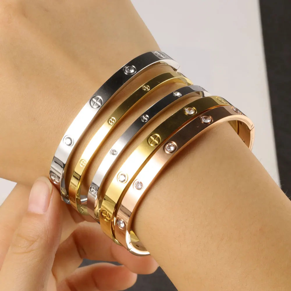 Stainless Steel Crystal Cuff Bracelet – Elegant Fashion Jewelry