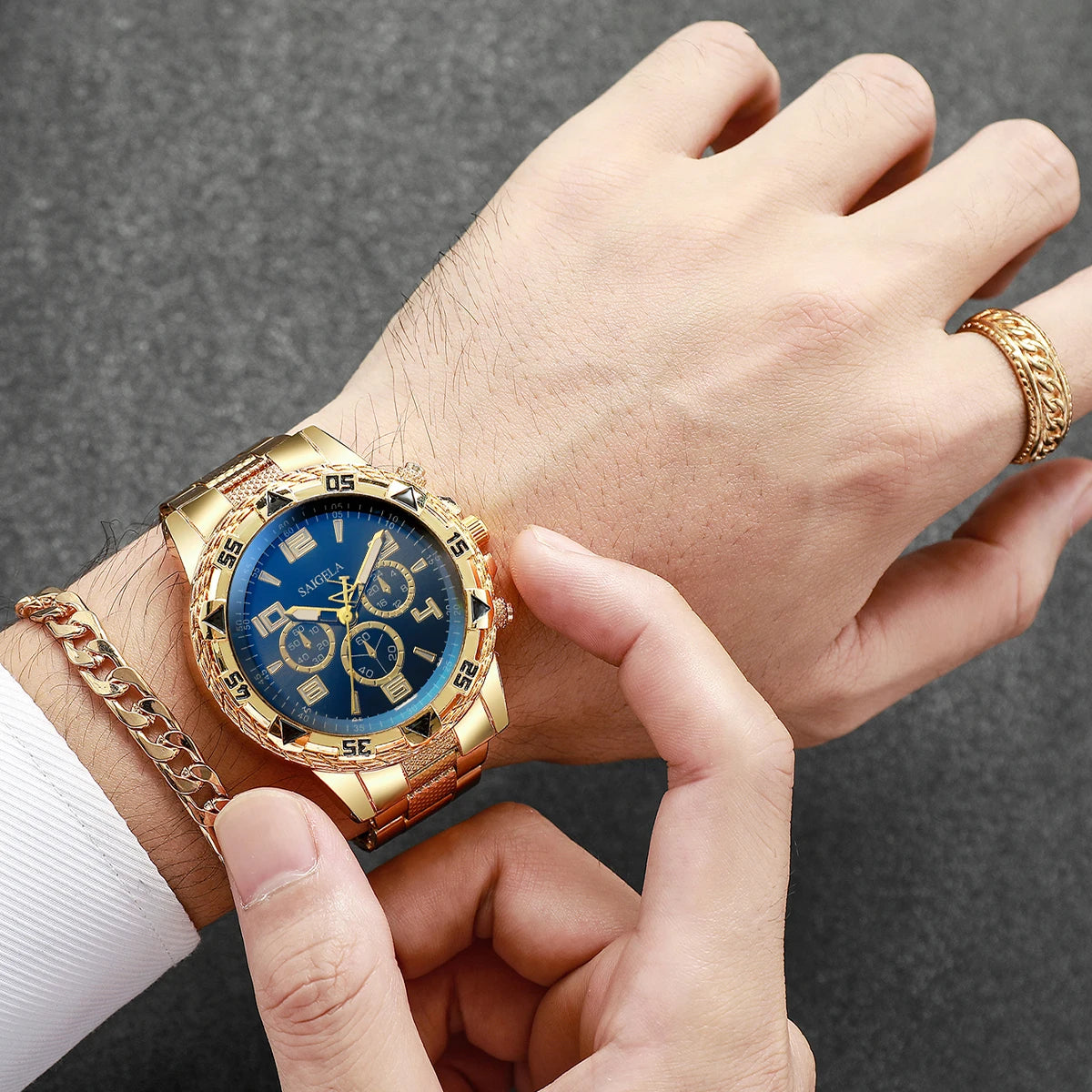 4PCS/Set Men’s Fashion Quartz Watches – Casual Gold Steel Band Analog Wristwatches (Without Box)