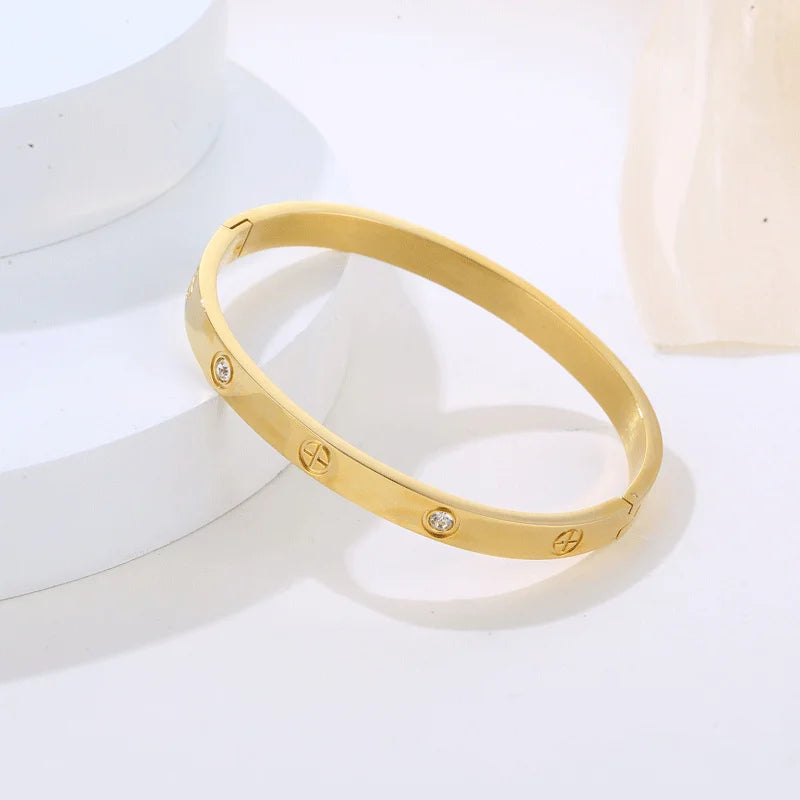 Stainless Steel Crystal Cuff Bracelet – Elegant Fashion Jewelry
