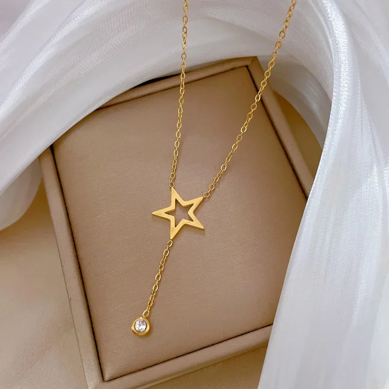 Minimalist Titanium Steel Star Pendant Necklace for Women – Dainty Collarbone Chain Jewelry, Gift Choice