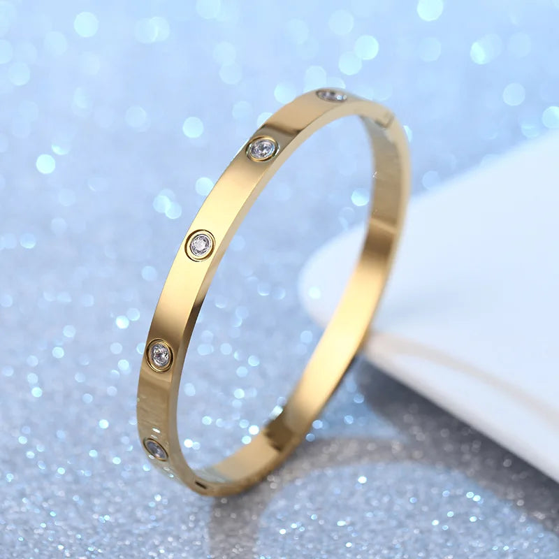 Stainless Steel Crystal Cuff Bracelet – Elegant Fashion Jewelry