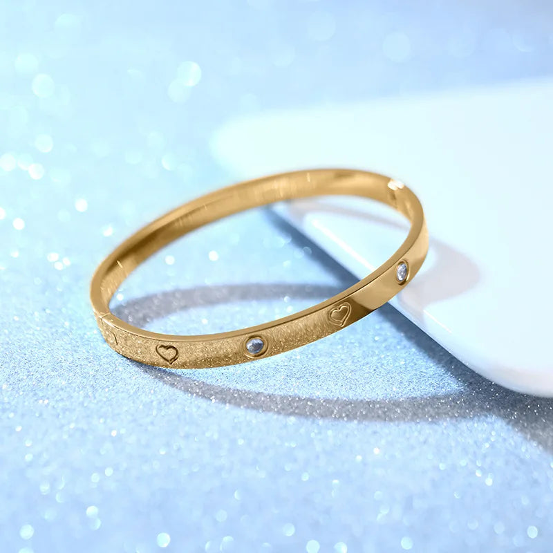 Stainless Steel Crystal Cuff Bracelet – Elegant Fashion Jewelry