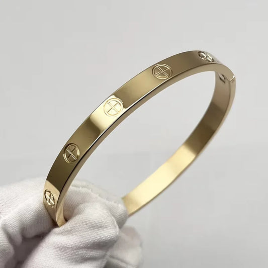 Love Screw Bangle